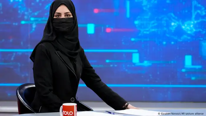 Afghanistan I TV Sprecherin Khatereh Ahmadi 