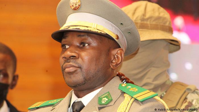 Le colonel Assimi Goïta, chef de la transition malienne