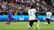 توماس مولر وأنطونيو روديغر لاعبا منتخب ألمانيا وكذلك هاري كين قائد منتخب إنجلترا يتكئون على ركبهم قبل مباراة البلدين في ميونيخ (7/6/2022) توماس مولر وأنطونيو روديغر لاعبا منتخب ألمانيا وكذلك هاري كين قائد منتخب إنجلترا يتكئون على ركبهم قبل مباراة البلدين في ميونيخ (7/6/2022)