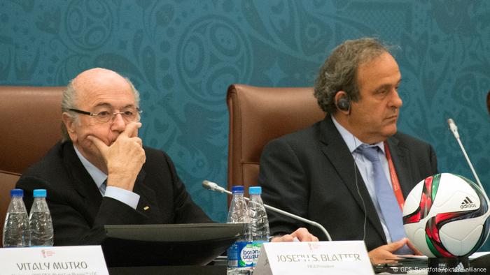 Blatter y Platini en la antesala del sorteo de grupos del Mundial 2018
