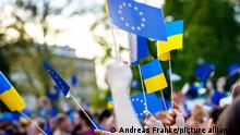 Не только статус кандидата. Что еще решили на саммите ЕС по Украине