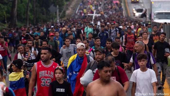 Migrants in southern Mexico walking to reach the southern US border