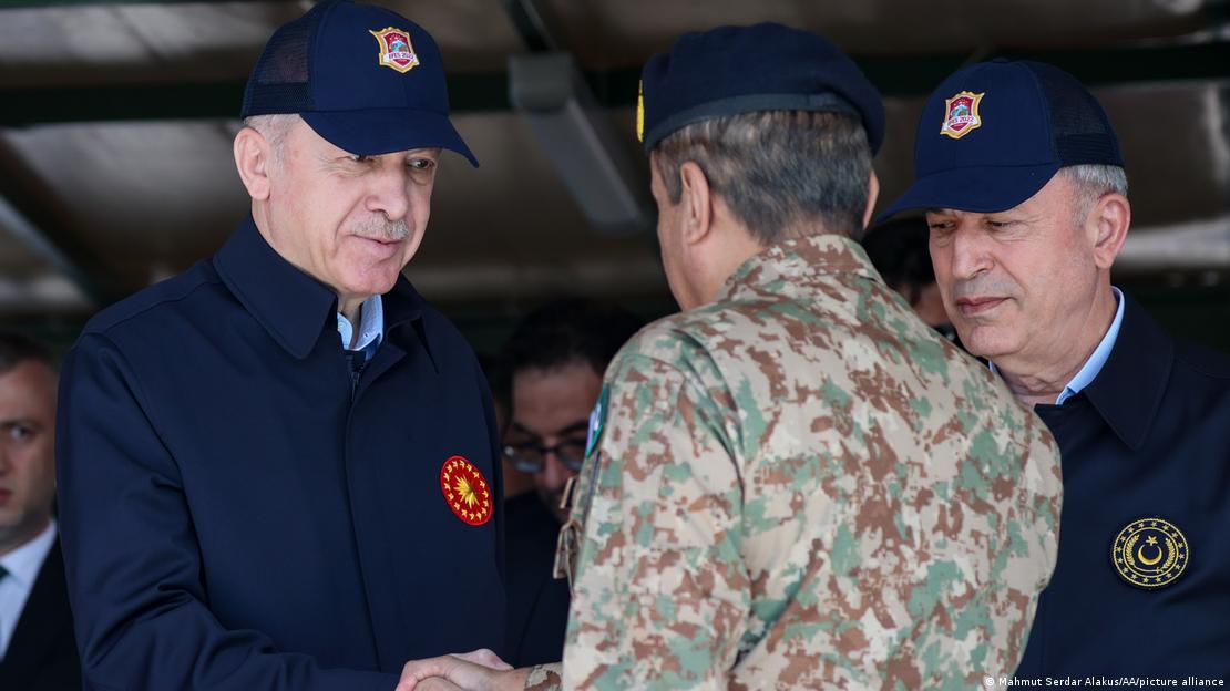 Türkei Militär l Präsident Erdogan bei der Militärübung Efes 2022 in Izmir