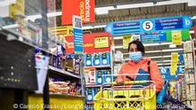 November 19, 2021, Pasto, Narino, Colombia: Colombians go to shopping centers and main stores in the country taking advantage of the day without VAT 'Dia sin IVA' decreed by the national goverment in Ipiales - Narino, Colombia on November 19, 2021. Buyers aimed for christmas shopping like toys, electronics, clothes and home appliances. (Credit Image: Â© Camilo Erasso/LongVisual via ZUMA Press Wire