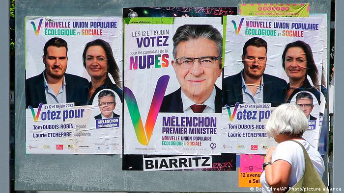 Frankreich Parlamentswahlen Wahlplakate Linke