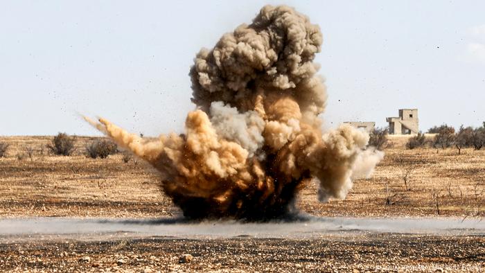 Syria |  Controlled eruption of landmines