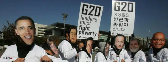 G20 G-20 Seoul Oxfam International Aktivisten NO FLASH