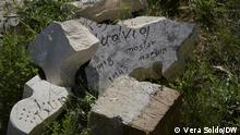 Vandalismus auf dem „Partisanenfriedhof“ in Mostar Autorin; Vera Soldo (DW-Korrepondentin aus Mostar)
Datum: 15.06.2022