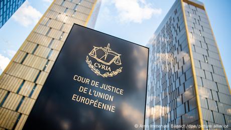 Παράνομη η δικαστική μεταρρύθμιση στην Πολωνία