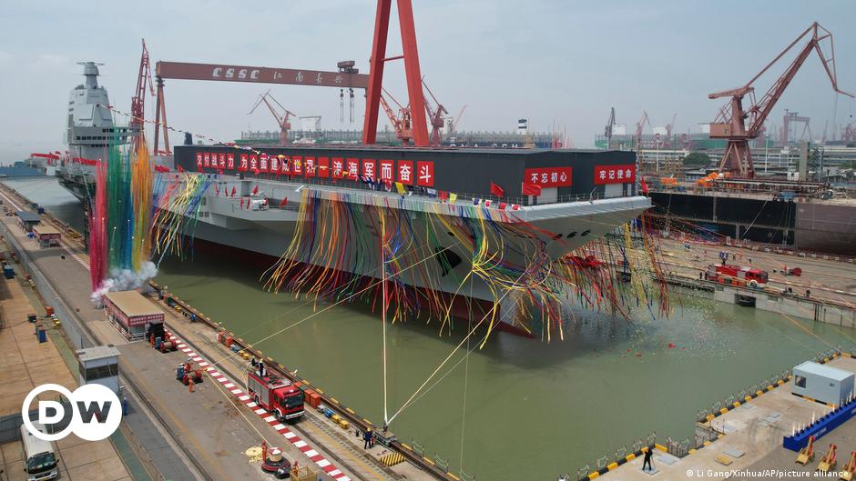 China lässt dritten Flugzeugträger vom Stapel