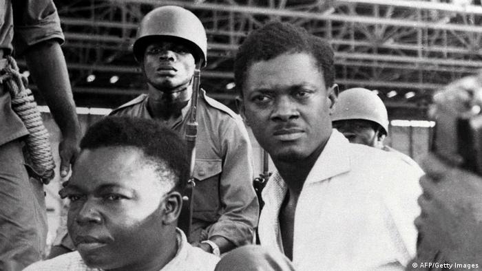 Soldiers are seen guarding Patrice Lumumba and Joseph Okito in Kinshasa