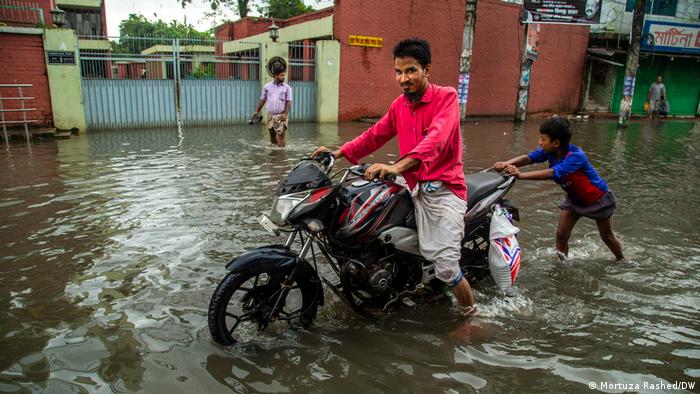 Bangladesch Überflutungen durch den Monsunregen