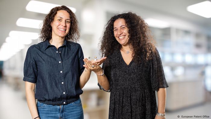 Madiha Derouazi (CH), Elodie Belnoue (FR) and team, nominated for the European Inventor Award 2022 in the category SMEs