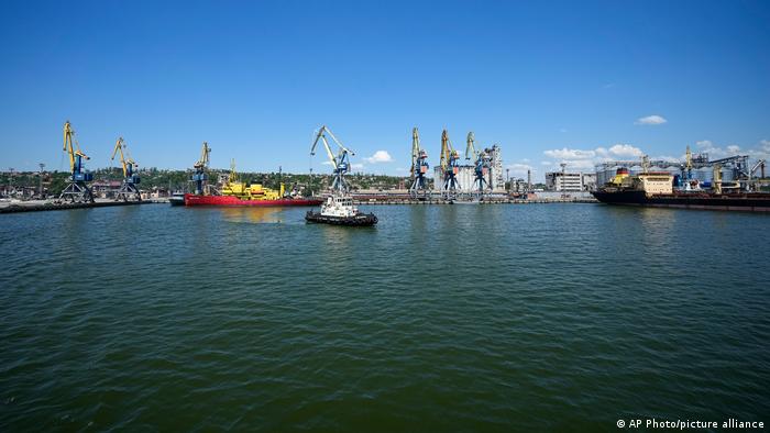Ukraine Mariupol | Hafen mit Getreidespeicher