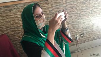Nooria Bazwan - Lebt nach Flucht aus Afghanistan in Pakistan