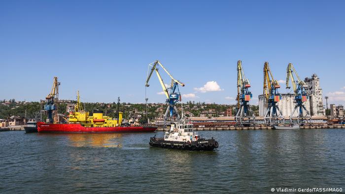 Zablokowany przez Rosję port w Mariupolu w Ukrainie