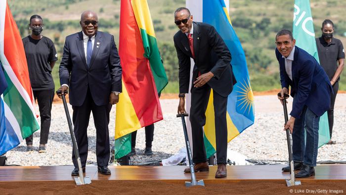 Ruanda Spatenstich BioNTech Fabrik (Foto: Luke Dray/Getty Images) Ruanda Spatenstich BioNTech Fabrik (Foto: Luke Dray/Getty Images)