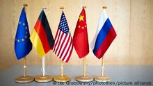 v.l. Flagge Europa, Deutschland, USA, United States of America, Vereinigte Staaten, China, Volksrepublik, Russlans, russische Foederation,