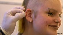 ¿Cómo evitar daños causados por tatuajes o piercings?