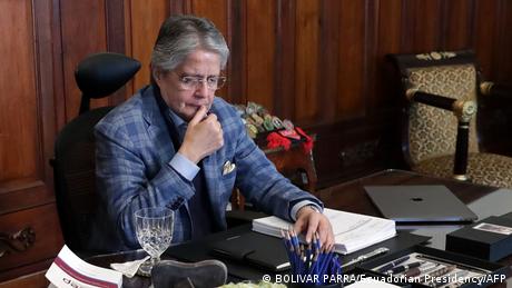 Präsident Guillermo Lasso darf Ecuador weiter regieren