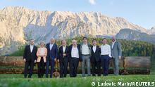 Участники саммита G7 в баварских Альпах