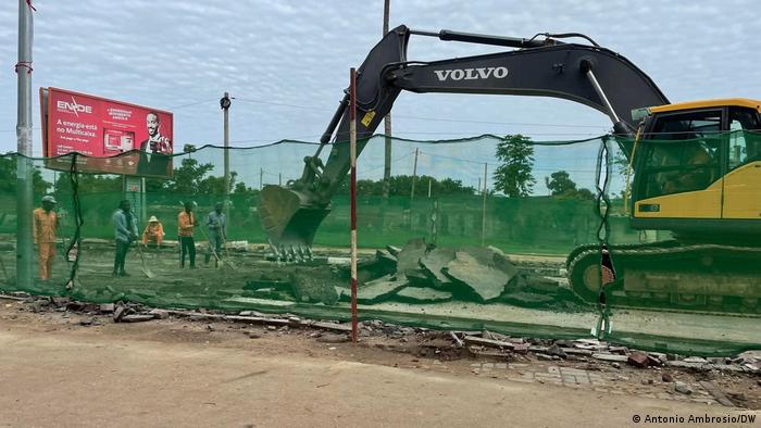 Angola | Straßenarbeiten in der Provinz Bengo