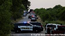 اجساد بیش از ۴۰ مهاجر در یک لاری در تگزاس یافت شد
