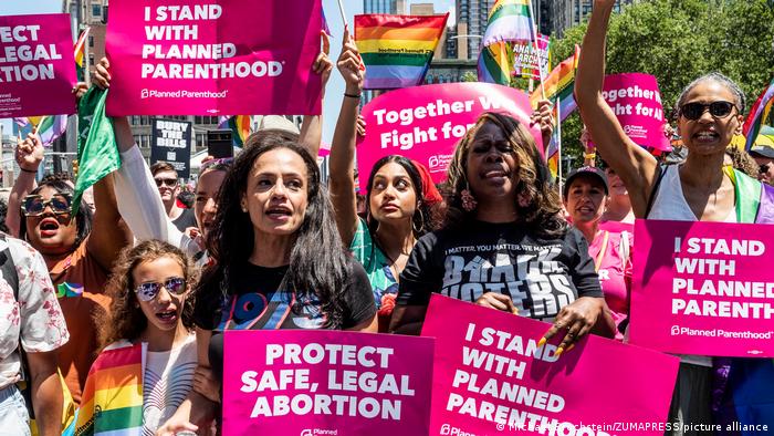 Manifestación en Estados Unidos en contra de la anulación del derecho al aborto.