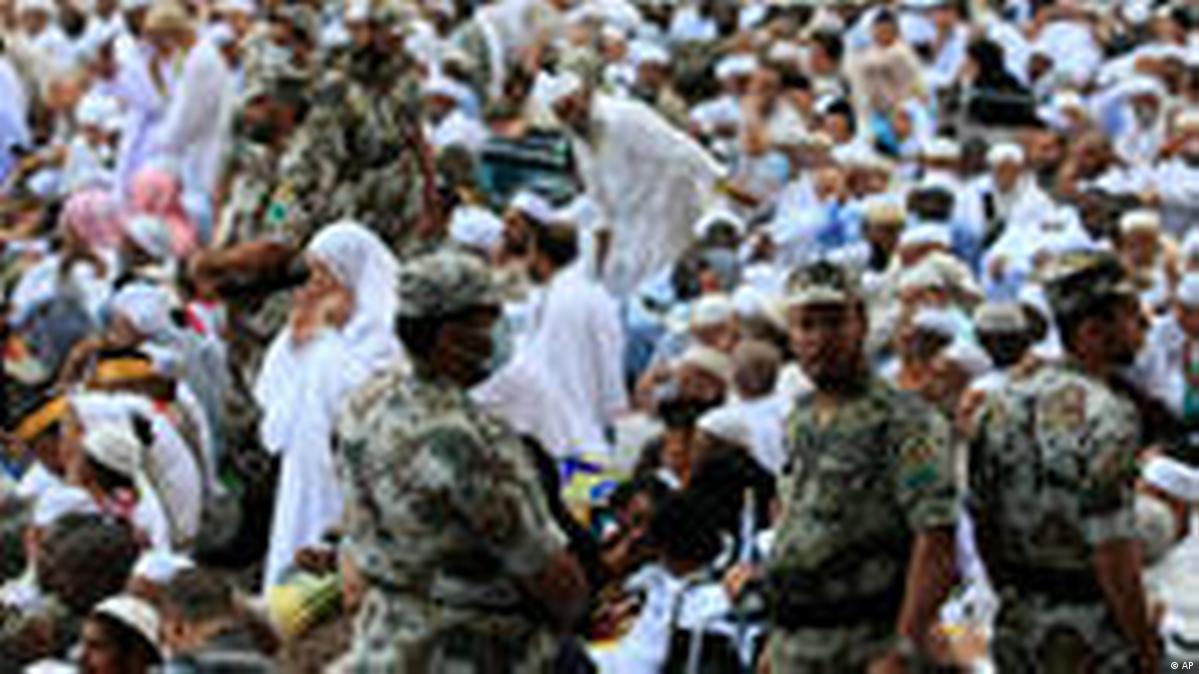  Foto zu Pilgerfahrt nach Mekka hat begonnen – DW – 14.11.2010 