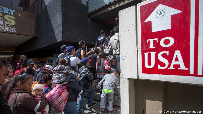 Miles de migrantes latinoamericanos cruzan mensualmente el territorio de México para intentar llegar a Estados Unidos. (Archivo: 29.04.2018) 