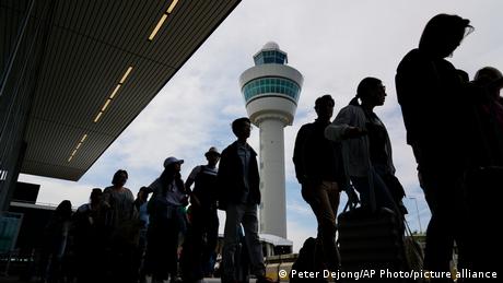 Авиокомпаниите в Германия и Европа отменят хиляди полети това лято
