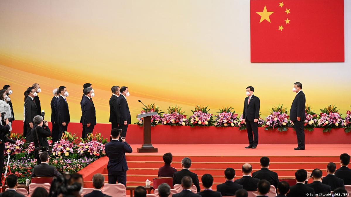 Xi Jinping diz que Hong Kong vive 