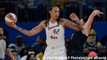 Phoenix Mercury's Brittney Griner (42) elbows Chicago Sky's Stevanie Dolson (31) during the second half in Game 4 of the WNBA Finals Sunday, Oct. 17, 2021, in Chicago. Chicago won 80-74 to become the WNBA Champions. (AP Photo/Paul Beaty)