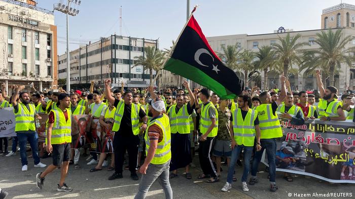 Protestierende Bürger in der libyschen Hauptstadt Tripolis, Anfang Juli 2022