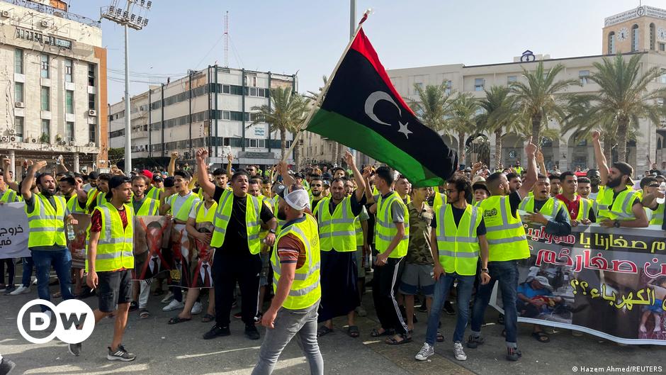 Libyer zunehmend frustriert über Politik, steigende Preise und ausländische Einmischung |  Mittlerer Osten |  Nachrichten und Analysen von Ereignissen in der arabischen Welt |  DW