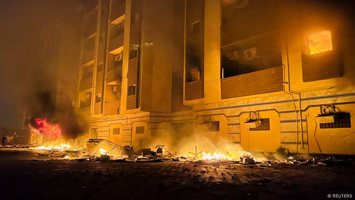 Tobruk parliament building set on fire 