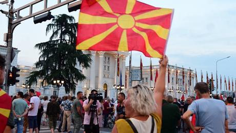 Северна Македония и Албания могат скоро да започнат преговори за