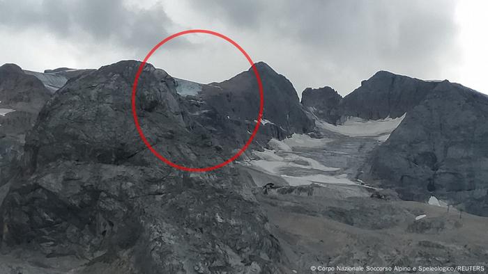La Marmolada es el mayor glaciar de los Dolomitas, situados en los Alpes orientales. 