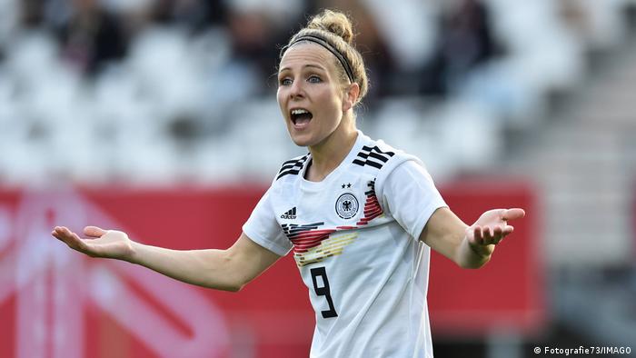 cafetería Banco de iglesia Espectacular Alemania prepara su comienzo en la Eurocopa femenina | Deportes | DW |  04.07.2022