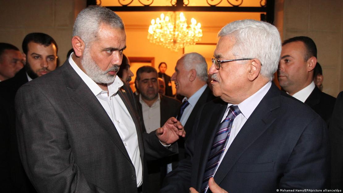 Ismail Haniya e Mahmoud Abbas