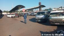 Terminal de transportes da Praça dos Combatentes, Maputo: Dieses Terminal für Sammeltaxis in Maputo stand Heute (4.7.22) wegen eines Streiks praktisch still.
Romeu da Silva, DW-Korrespondent, Maputo, Mosambik, 4.7.2022