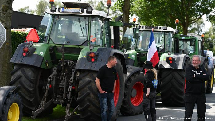 Protesting farmers blocked the access roads with tractors and hay bales across the Netherlands