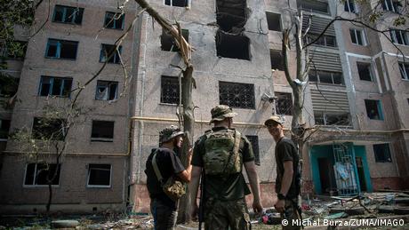 Славянск прилича на град призрак Руските войски многократно обстрелваха региона