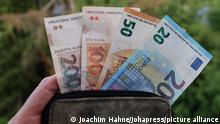 Zum 1. Januar 2023 darf Kroatien /Croatia den Euro als offizielle Währung einführen, der dann die Kuna als Landeswährung ablösen wird.