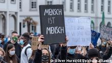 Demonstracja przeciwko rasizmowi w Karlsruhe