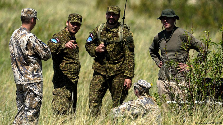 У Латвії впали два дрони, пошкоджено нафтосховище