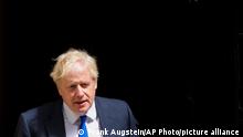 Boris Johnson dorëhiqet