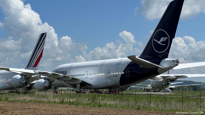 Airbus A380 stationné