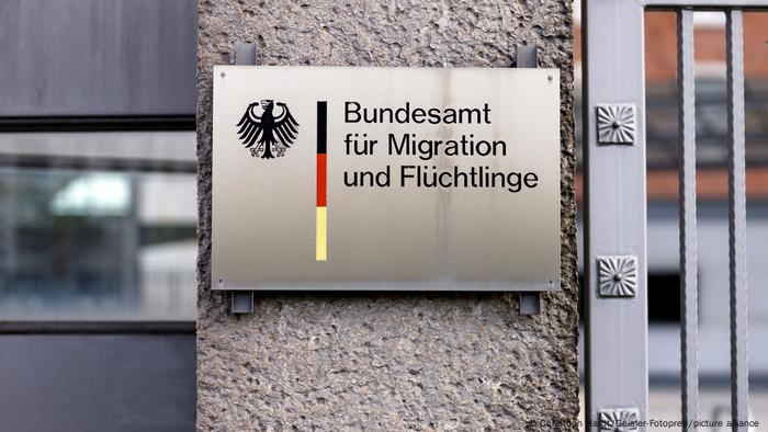 Много от нелегалните мигранти в Германия избягват да посещават лекари,