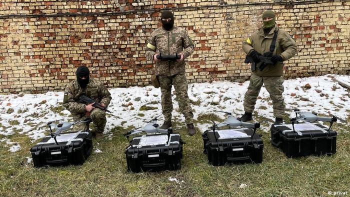 Ukranie | ukrainische Spezialkräfte mit Drohnen